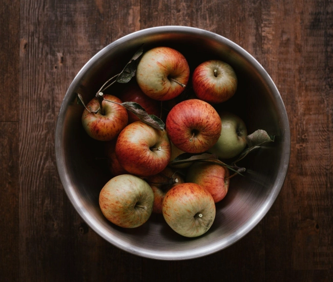 Pommes bowl of apples annie spratt x4j1olhb8z4 unsplash